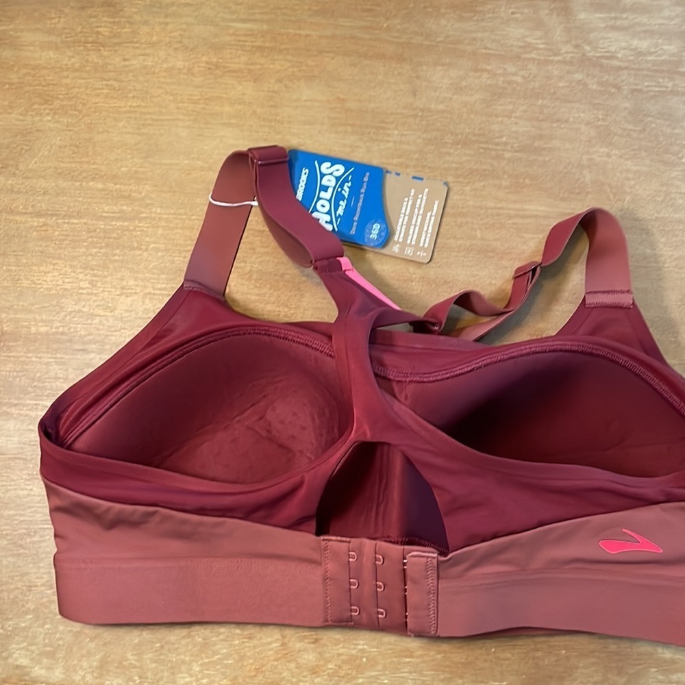 Brooks Dare Racerback Run Bra - Picture 2 of 3